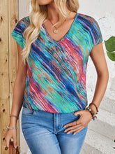 EMERY ROSE Women's Summer V-Neck Blouse With Painted Patterns